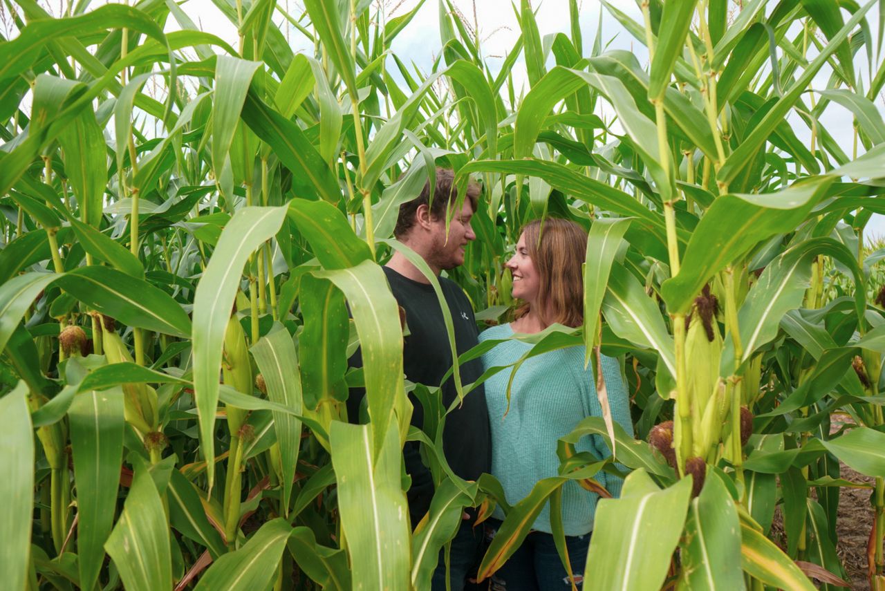Scott & Emily at Laura's Farm Stand, photo 25.