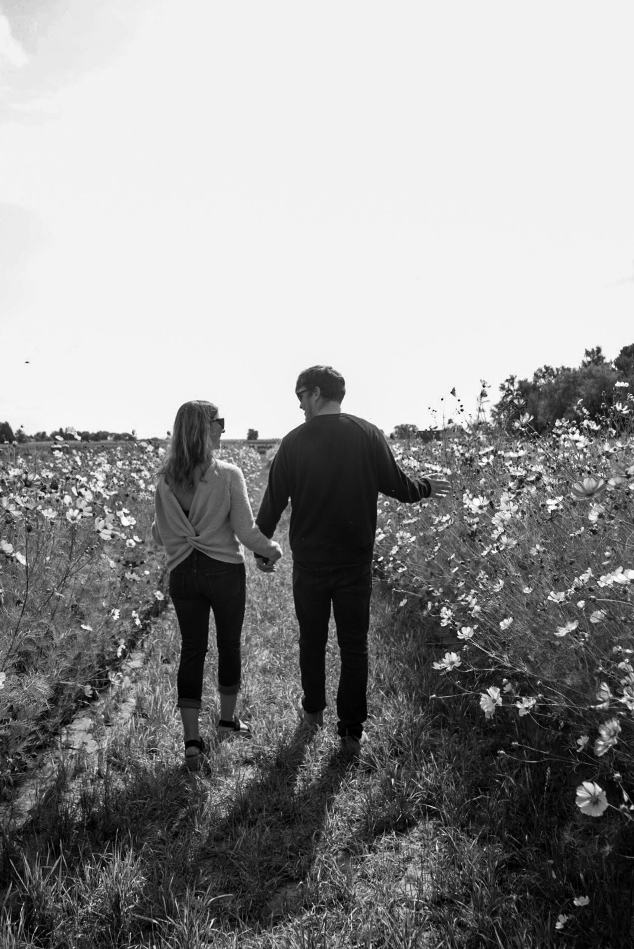 Scott & Emily at Laura's Farm Stand, photo 17.
