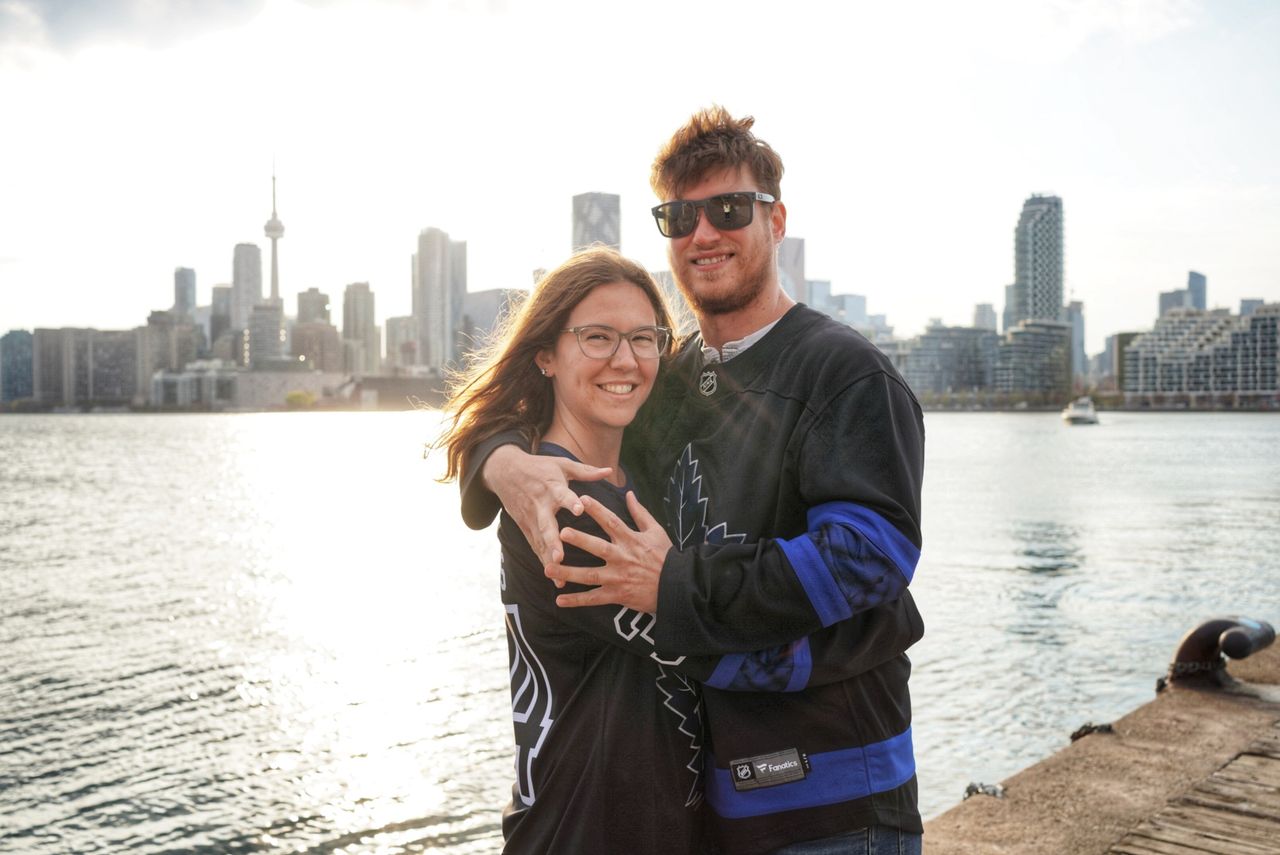 Scott & Emily at Polson Pier, photo 20.