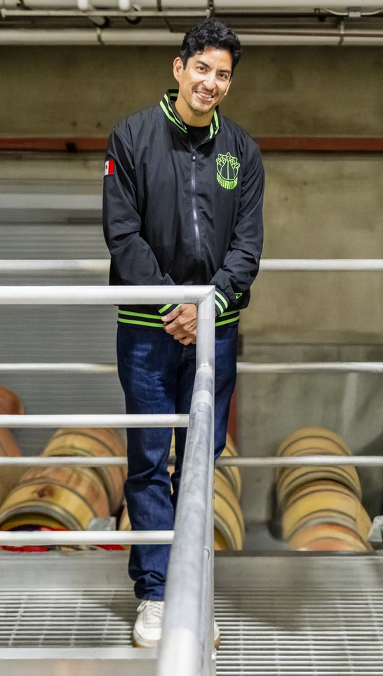 Bella Union's Newest Artist in Residence: Eduardo Sarabia