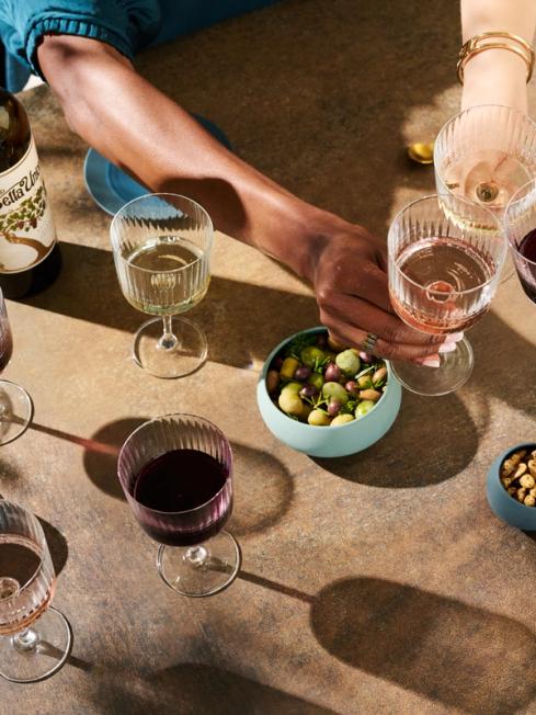Virtual Tastings for Large Groups