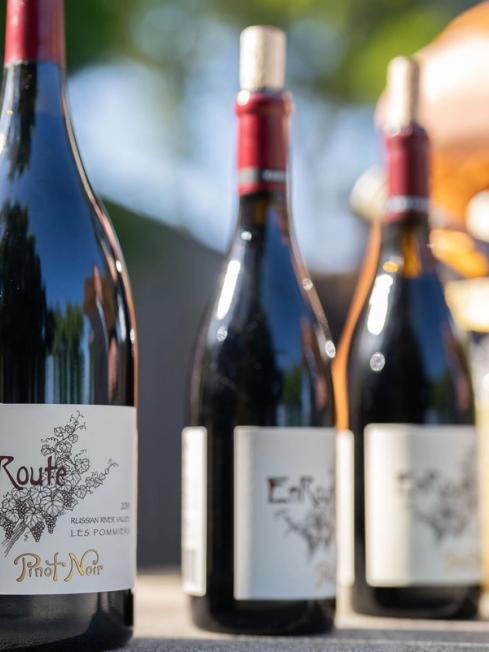 Experience the Pinot Noir club that is always en route to new tastes