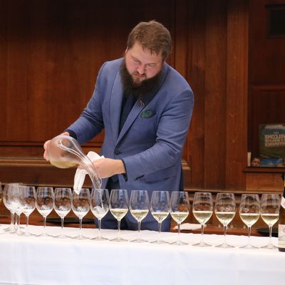 Ketil Sauer - pouring, competition
