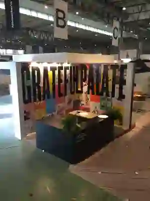 Making of the stand for Grateful Palate. 2018