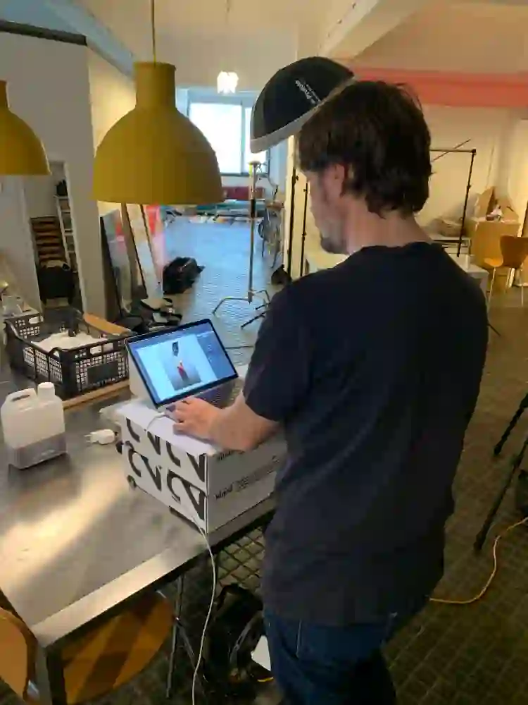 Shooting for Nomad Splash. Enric Badrinas at the controls. 2022