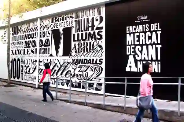 Mercat de Sant Antoni (Barcelona) typographic walls. Back in 2010.