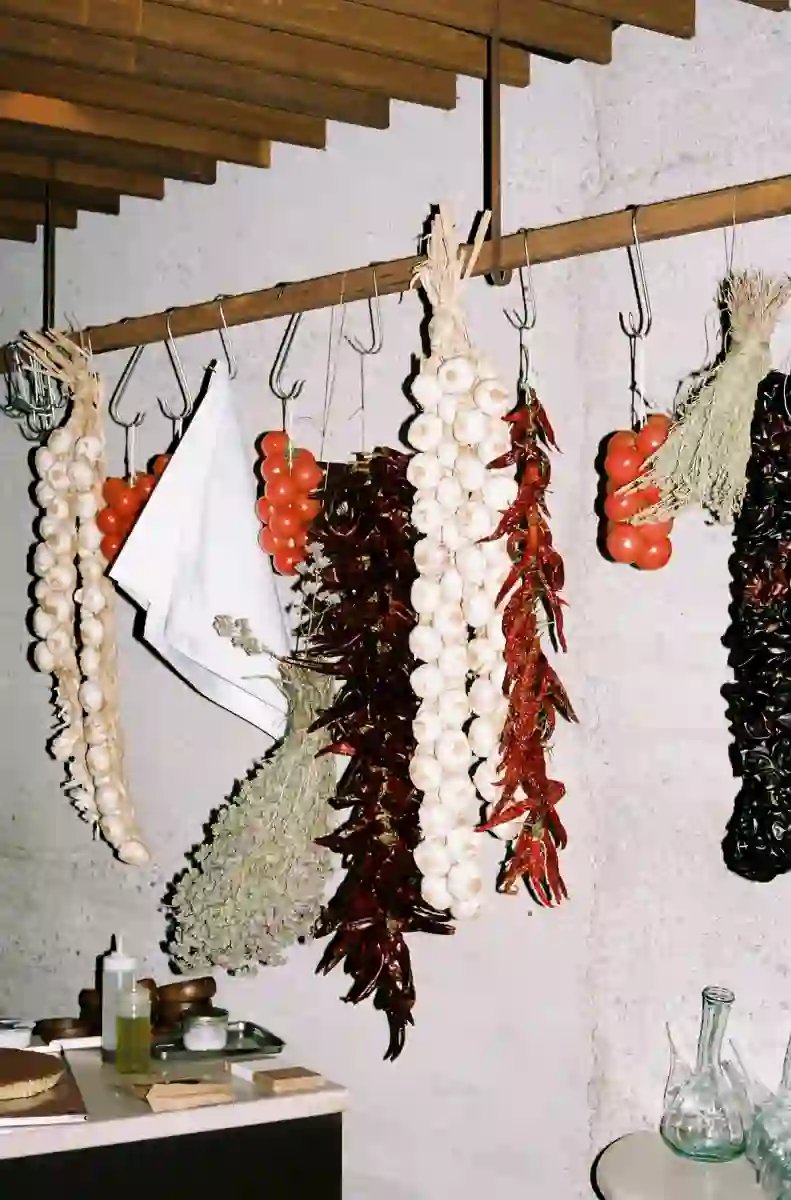 FOLLIA RESTAURANT
