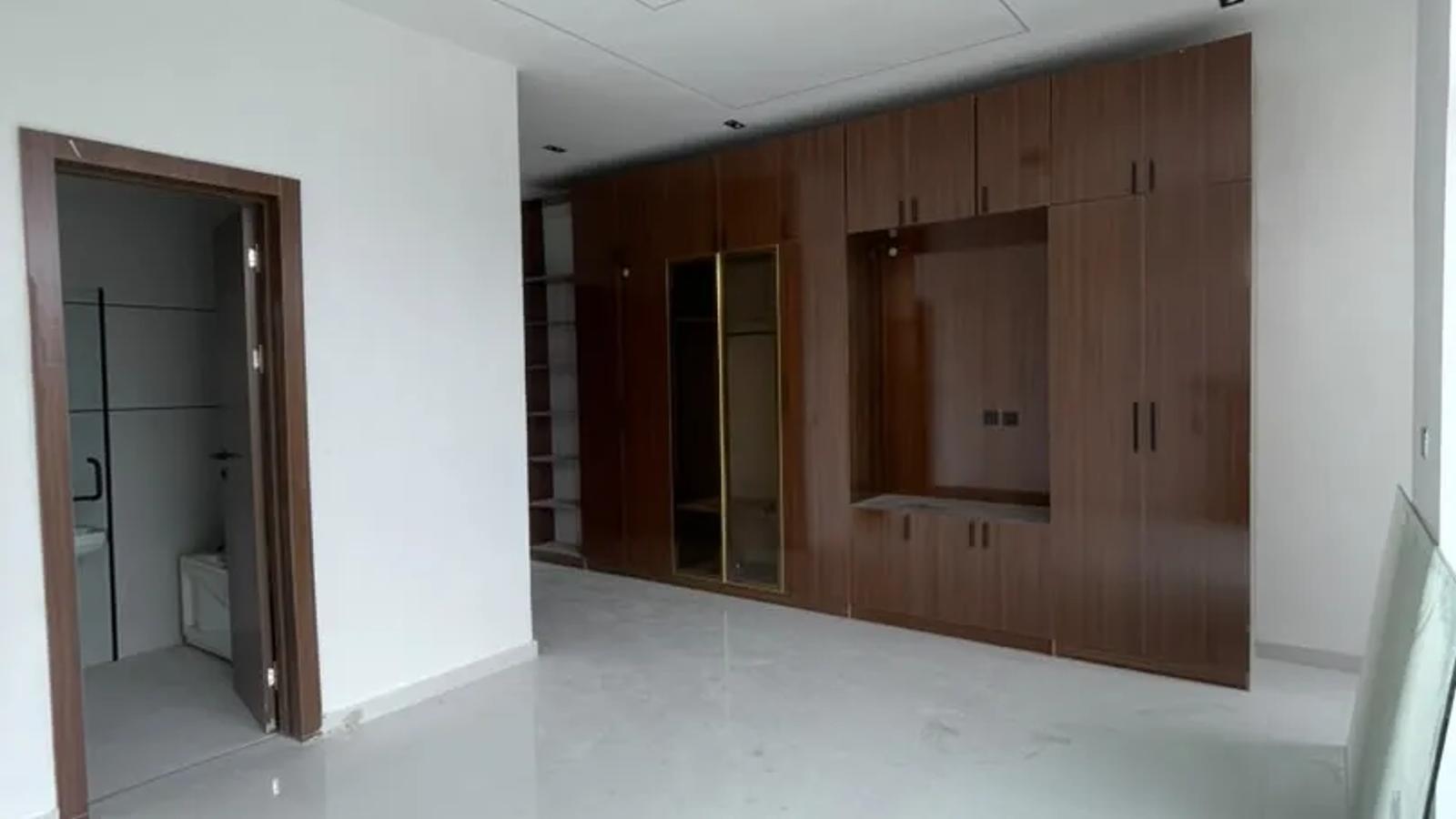 4 Bedroom Semi Detached Duplex