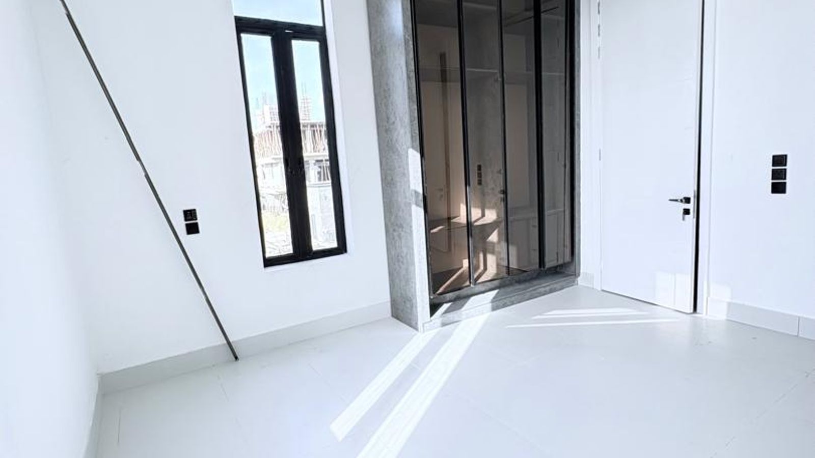5 Bedroom Semi Detached Duplex