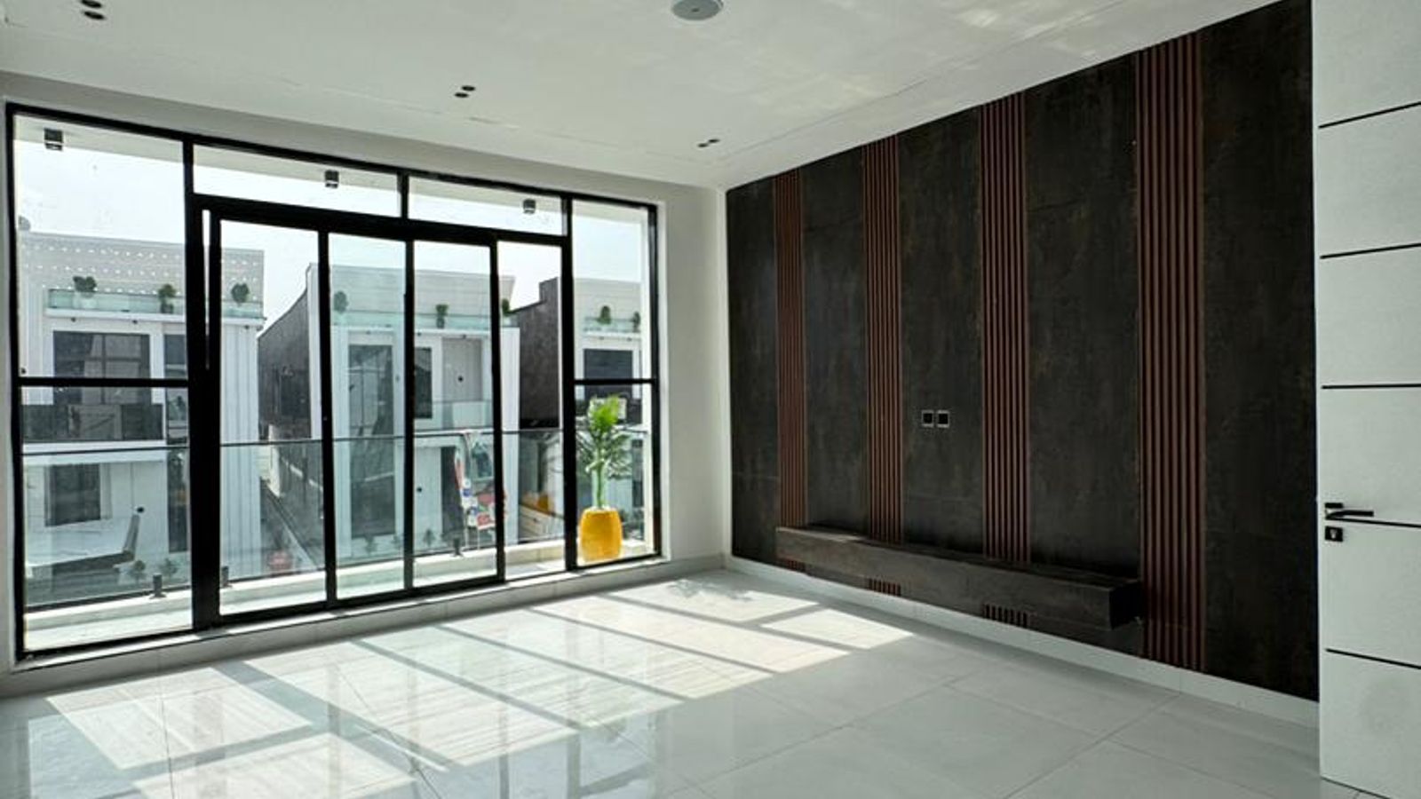 5 Bedroom
