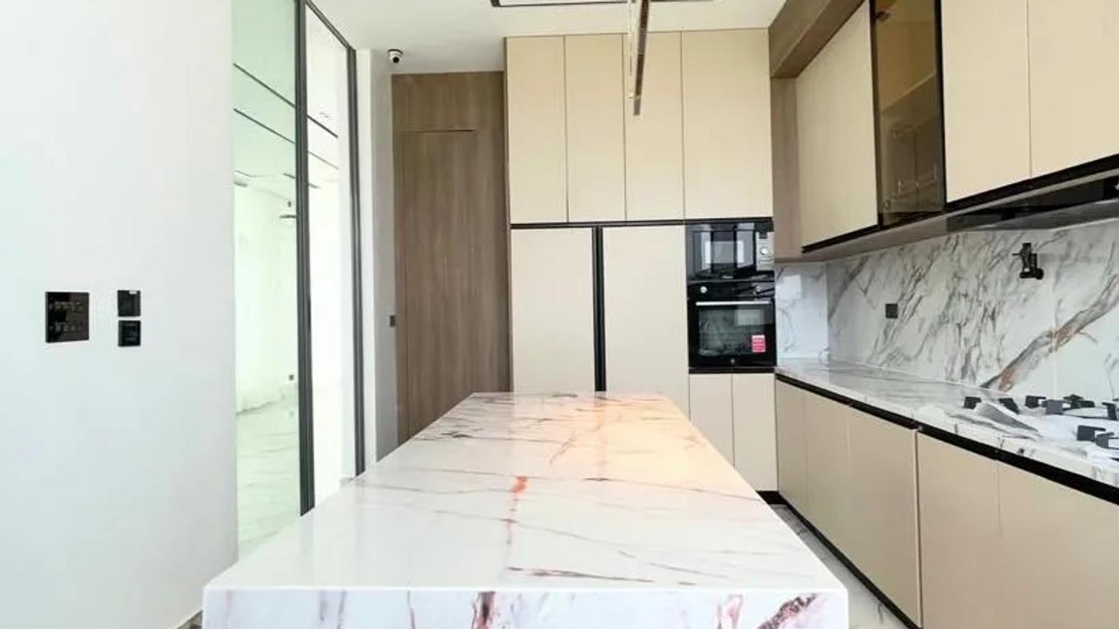 5 Bedroom Fully Detached Duplex