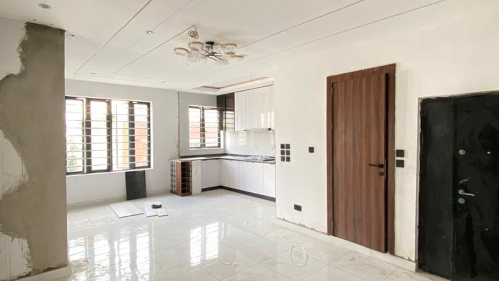 1 Bedroom Apartment
