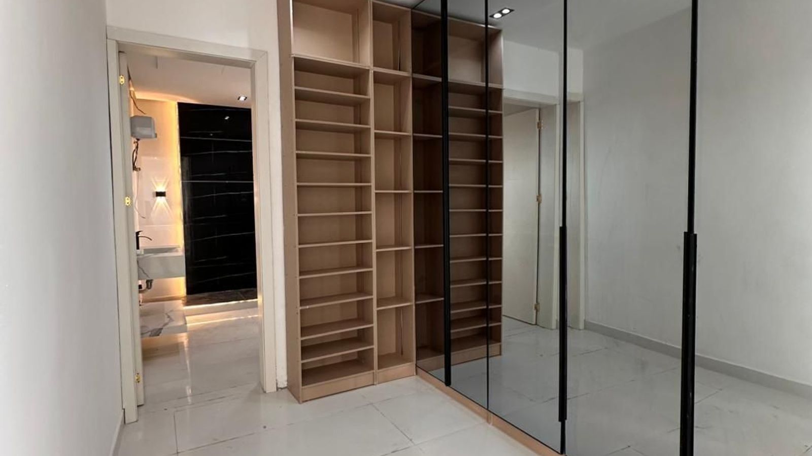5 Bedroom Fully Detached Duplex