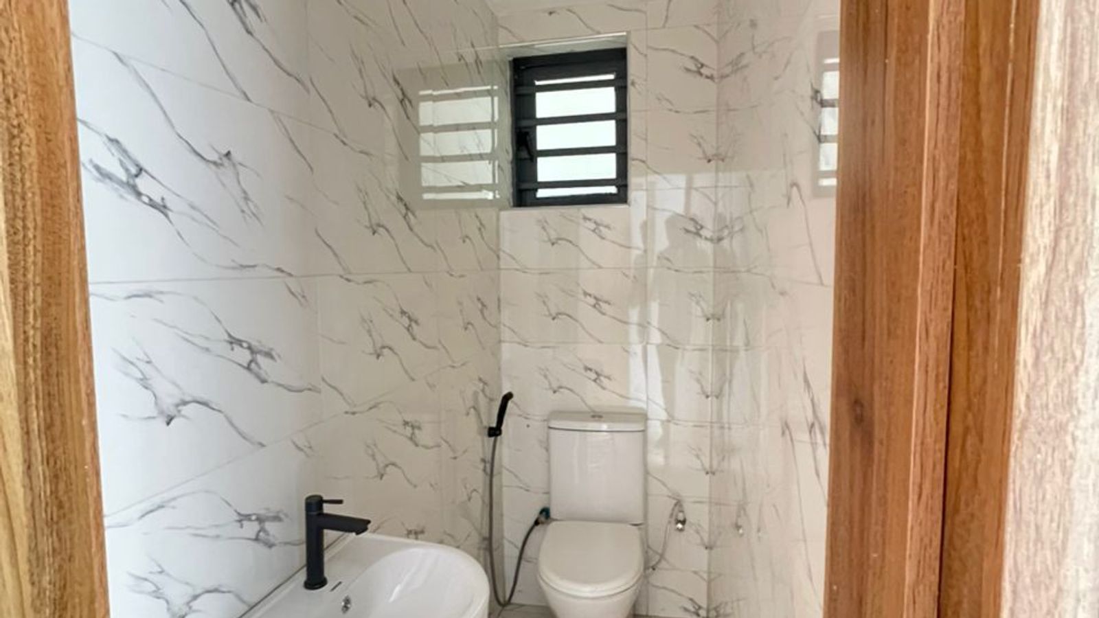 5 Bedroom Fully Detached Duplex