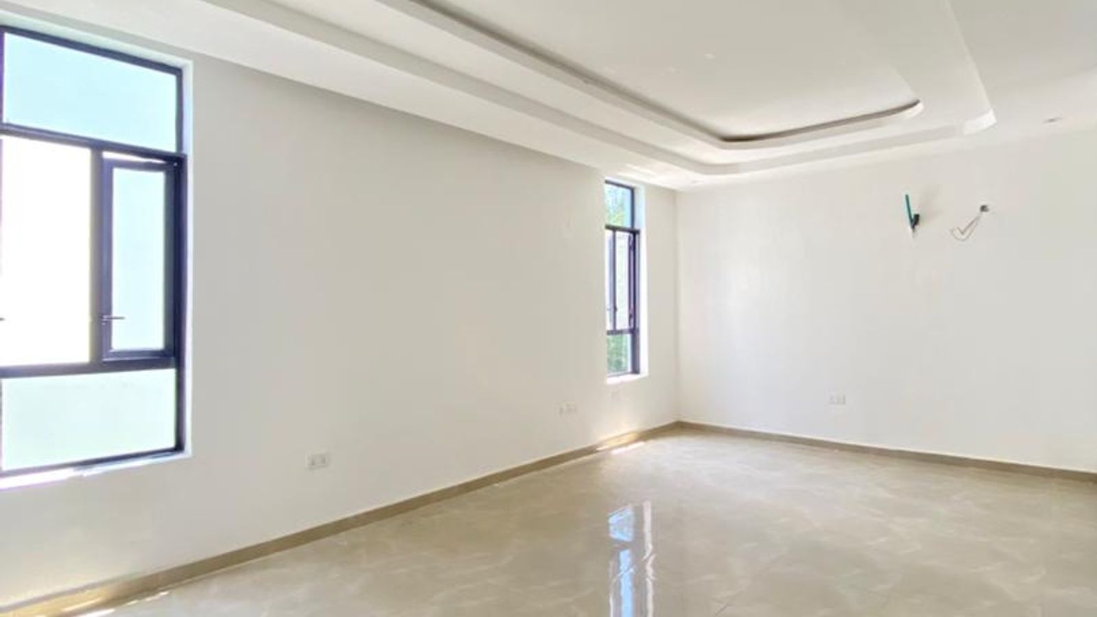 6 Bedroom Fully Detached Duplex