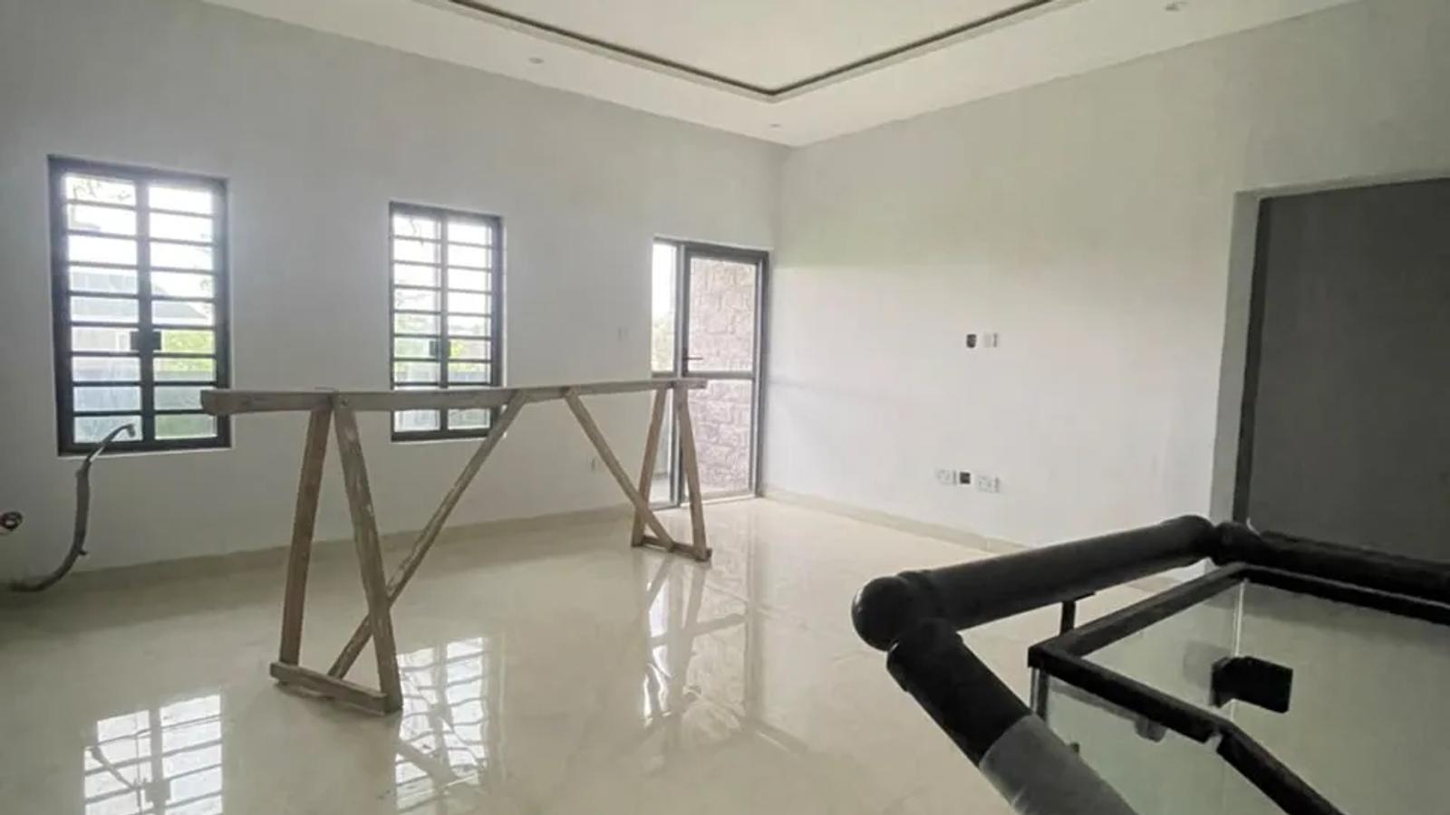 4 Bedroom Semi Detached Duplex