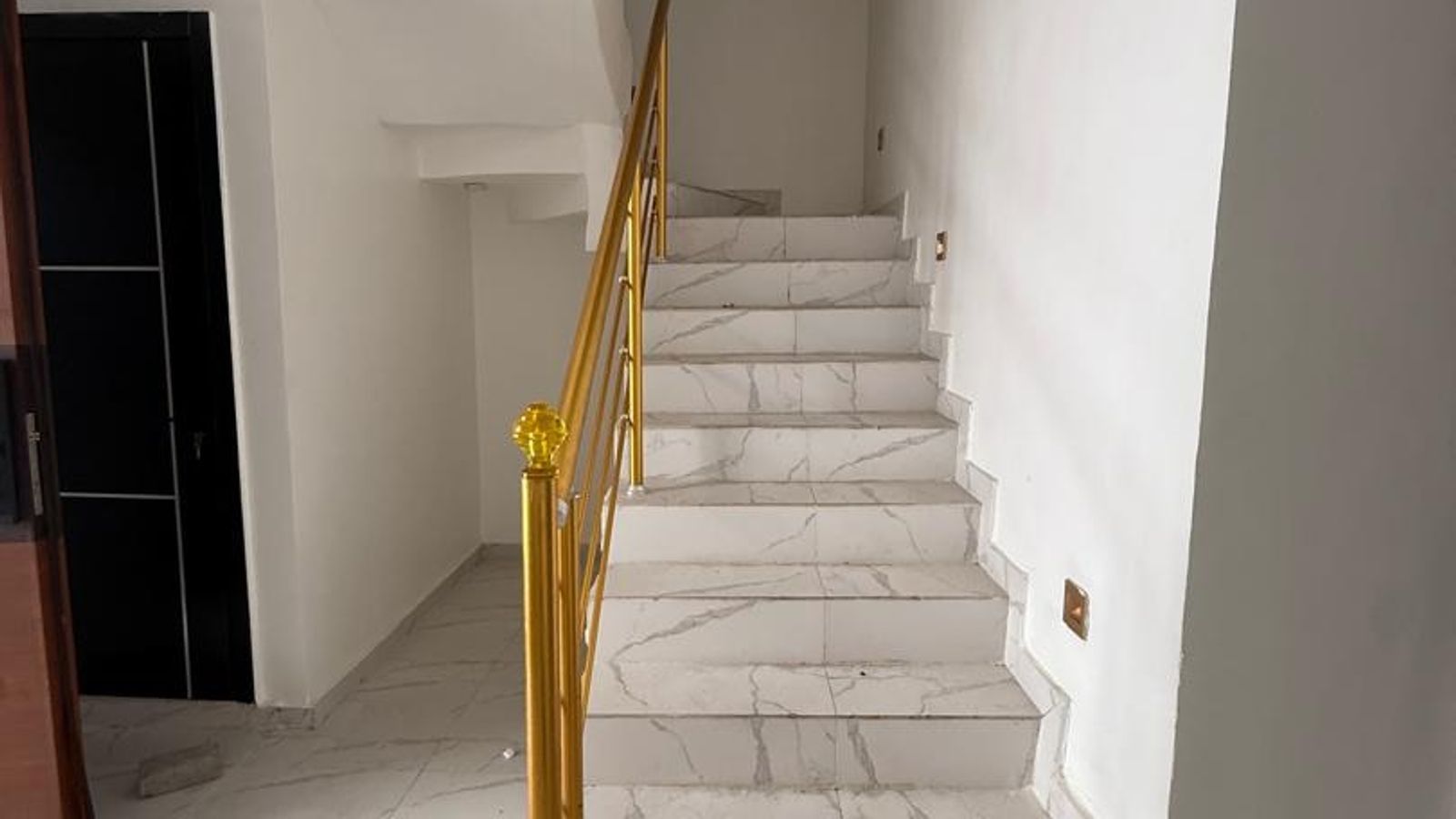 4 Bedroom Terrace Duplex