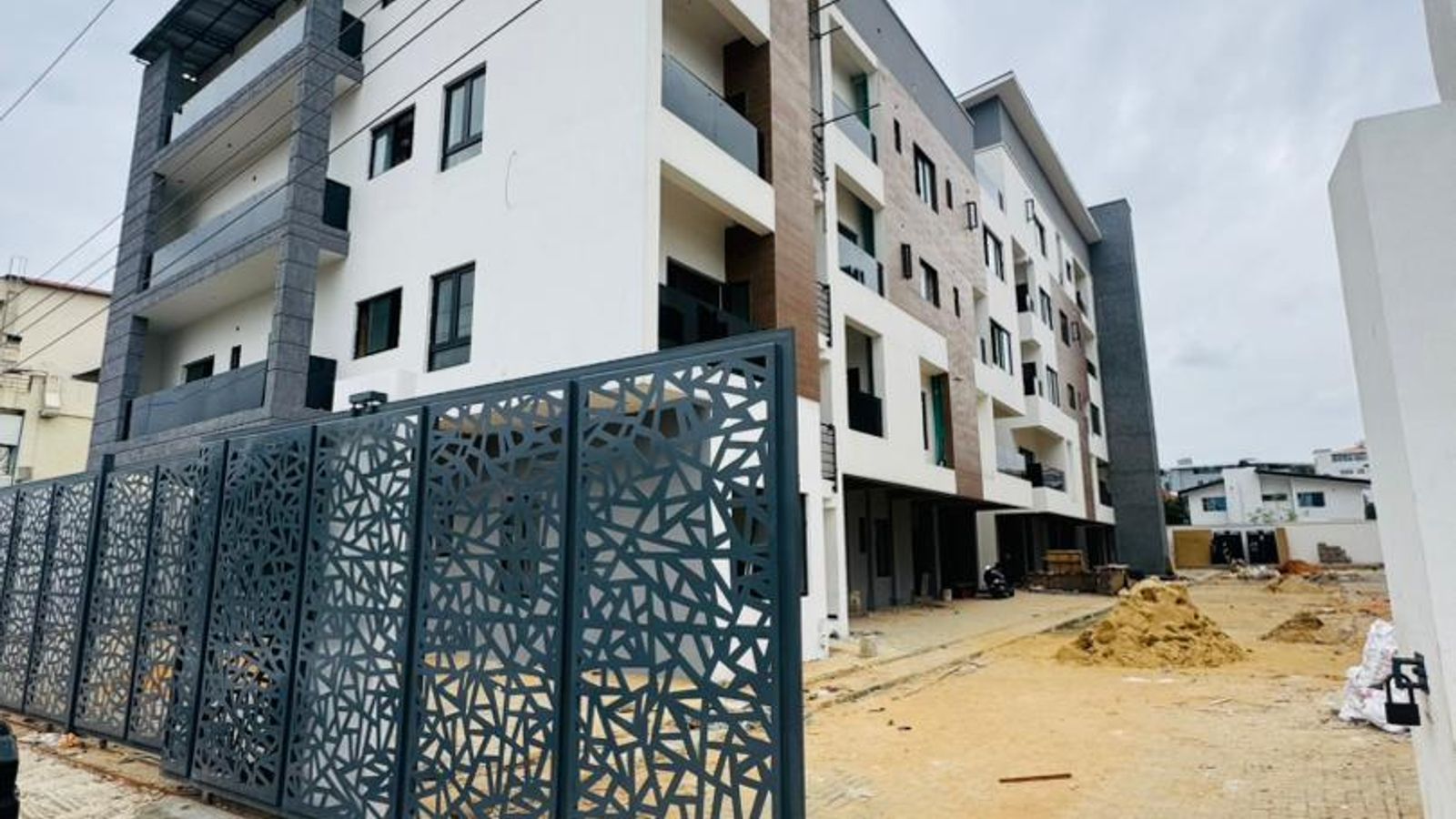 2 Bedroom Apartment