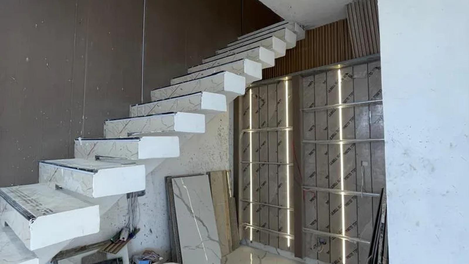 5 Bedroom Fully Detached Duplex
