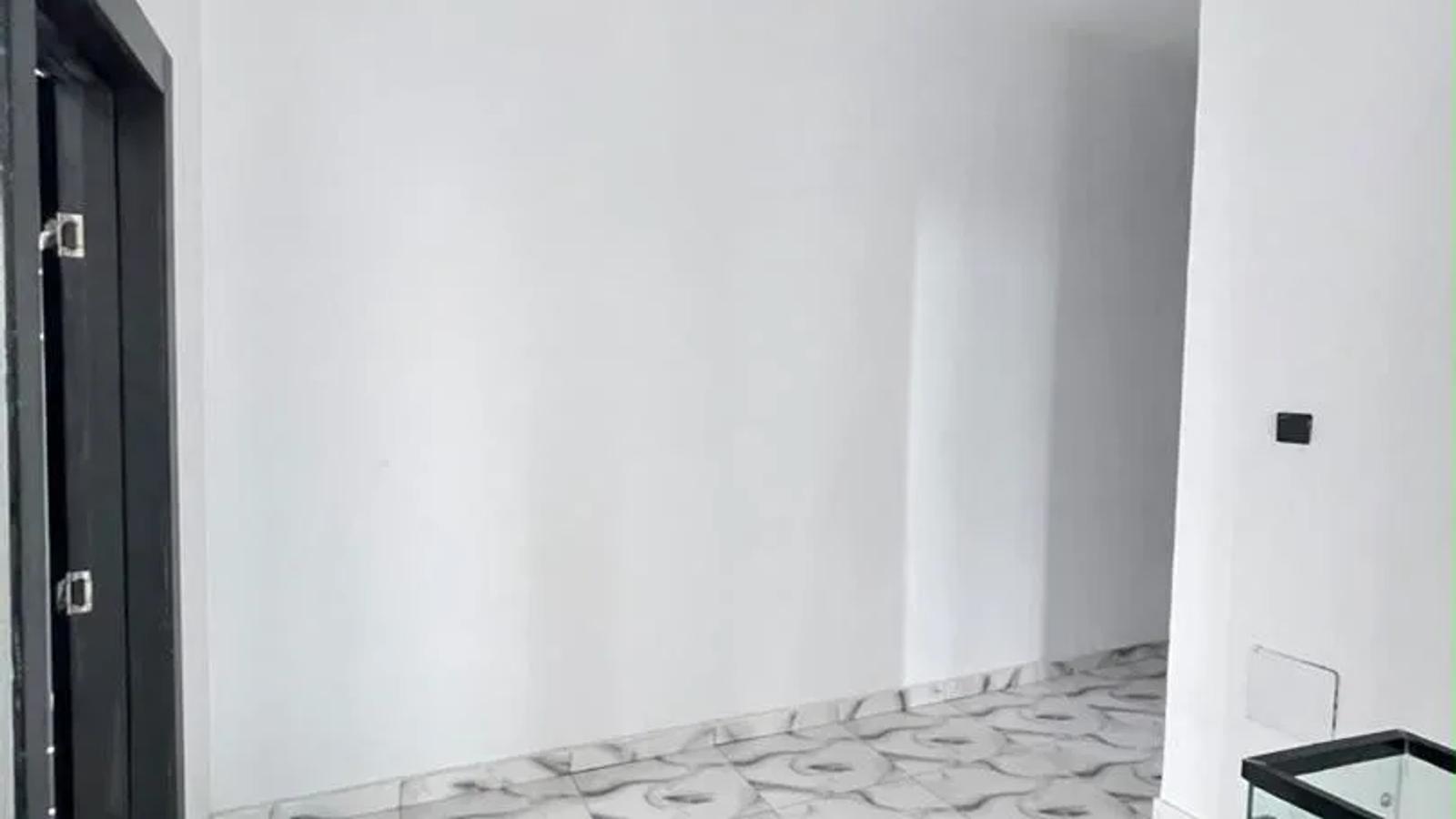 4 BEDROOM SEMI-DETACHED DUPLEX
