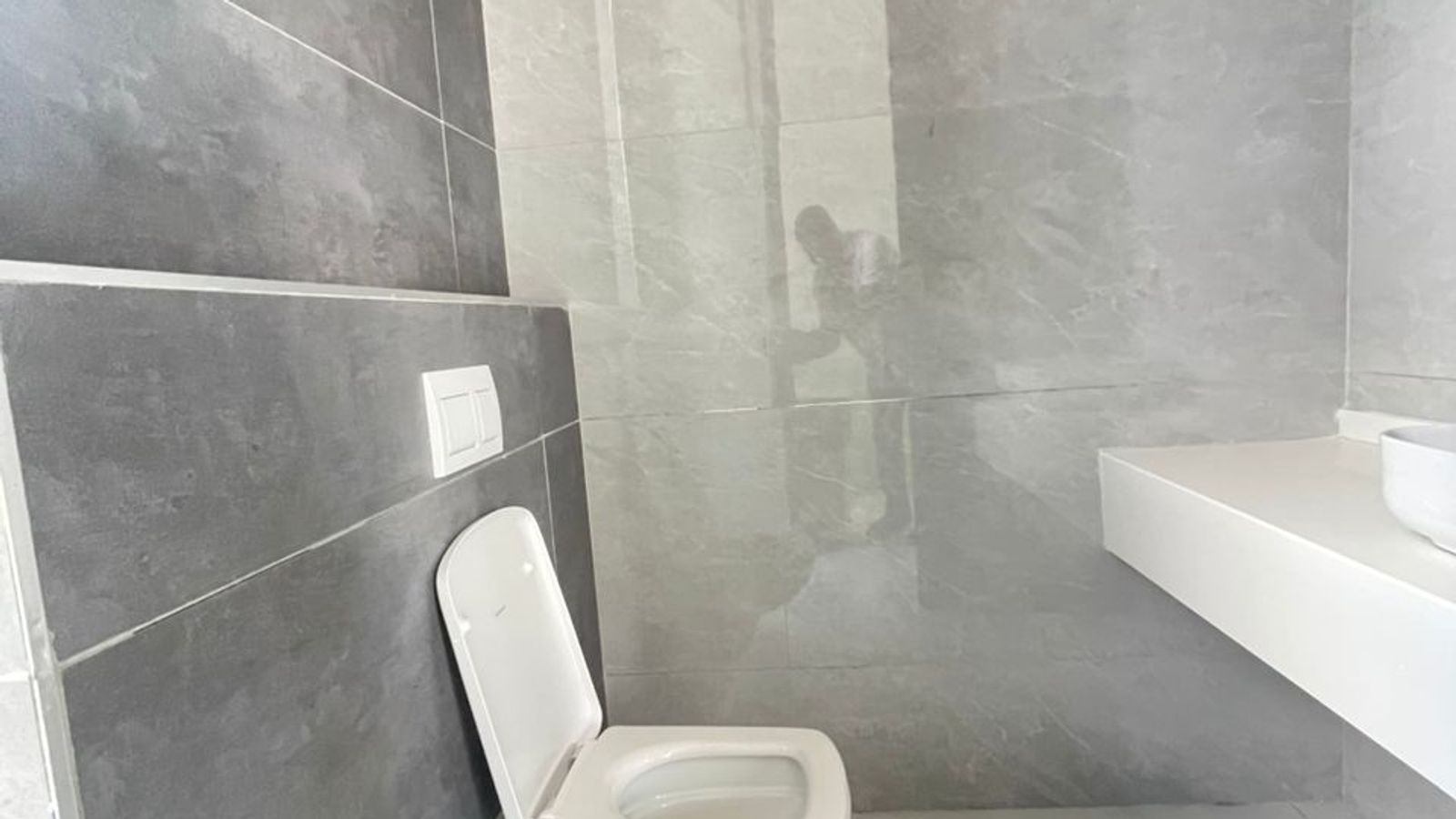 5 Bedroom Fully Detached Duplex