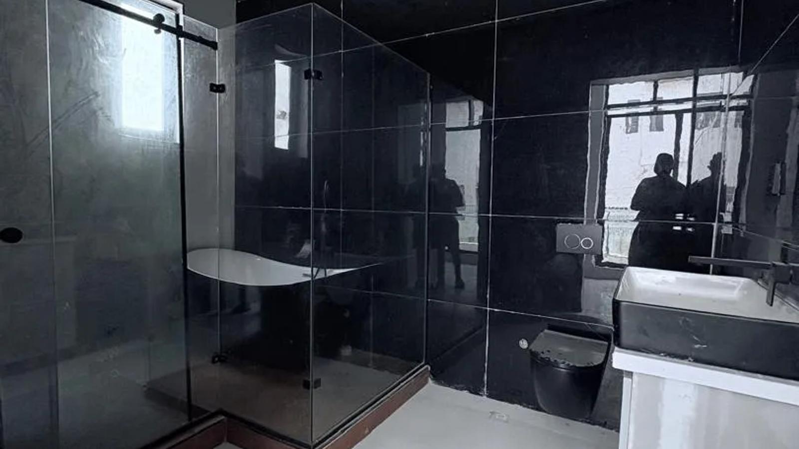 4 Bedroom Fully Detached Duplex