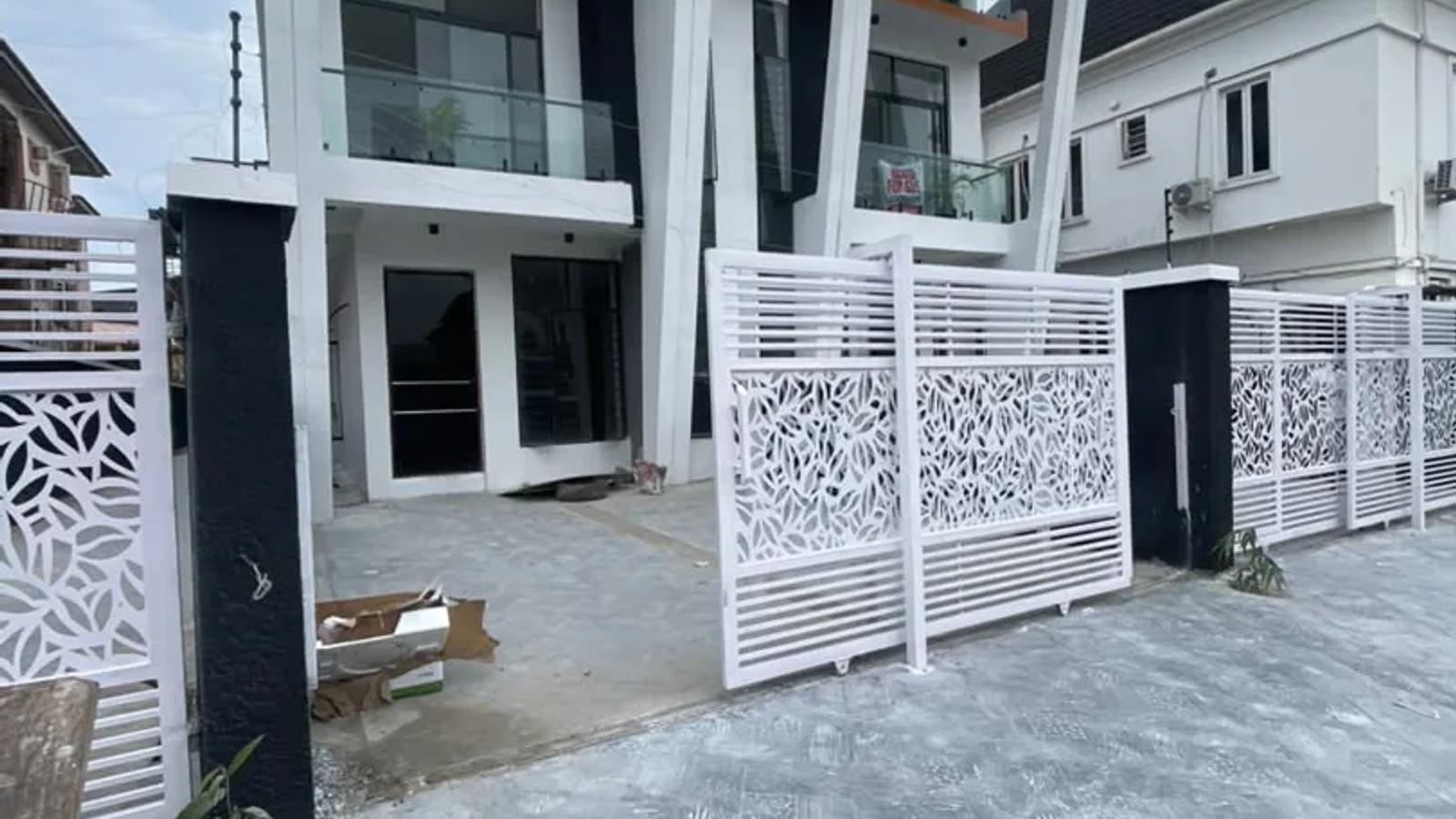 4 Bedroom Semi Detached Duplex