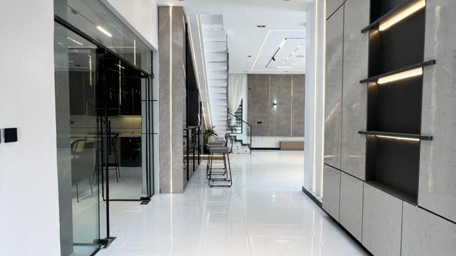 5 Bedroom Duplex
