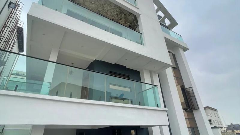 4 Bedroom Fully Detached Duplex