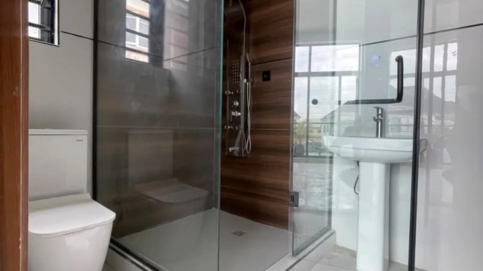 4 Bedroom Semi Detached Duplex