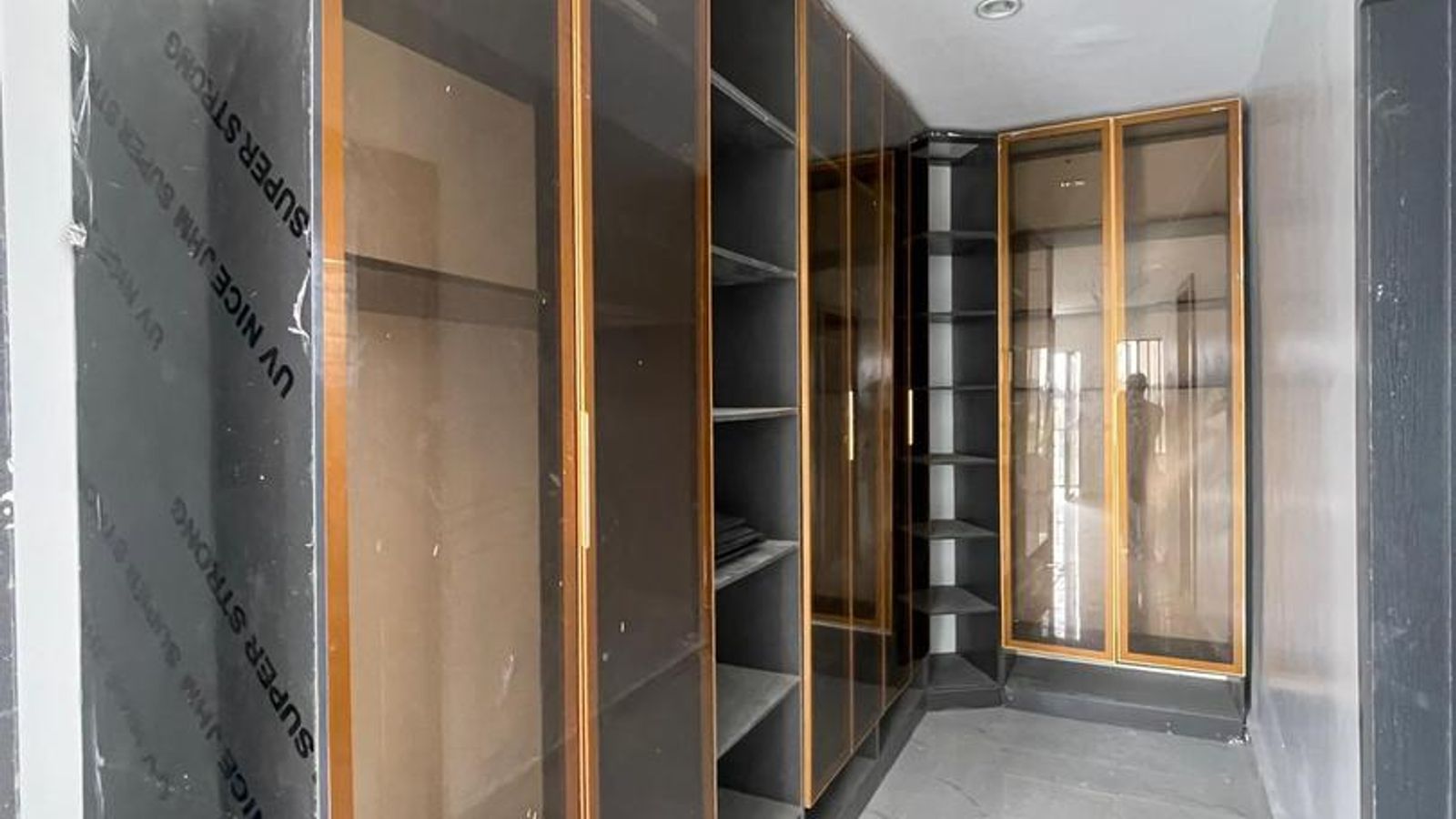 5 Bedroom Fully Detached Duplex