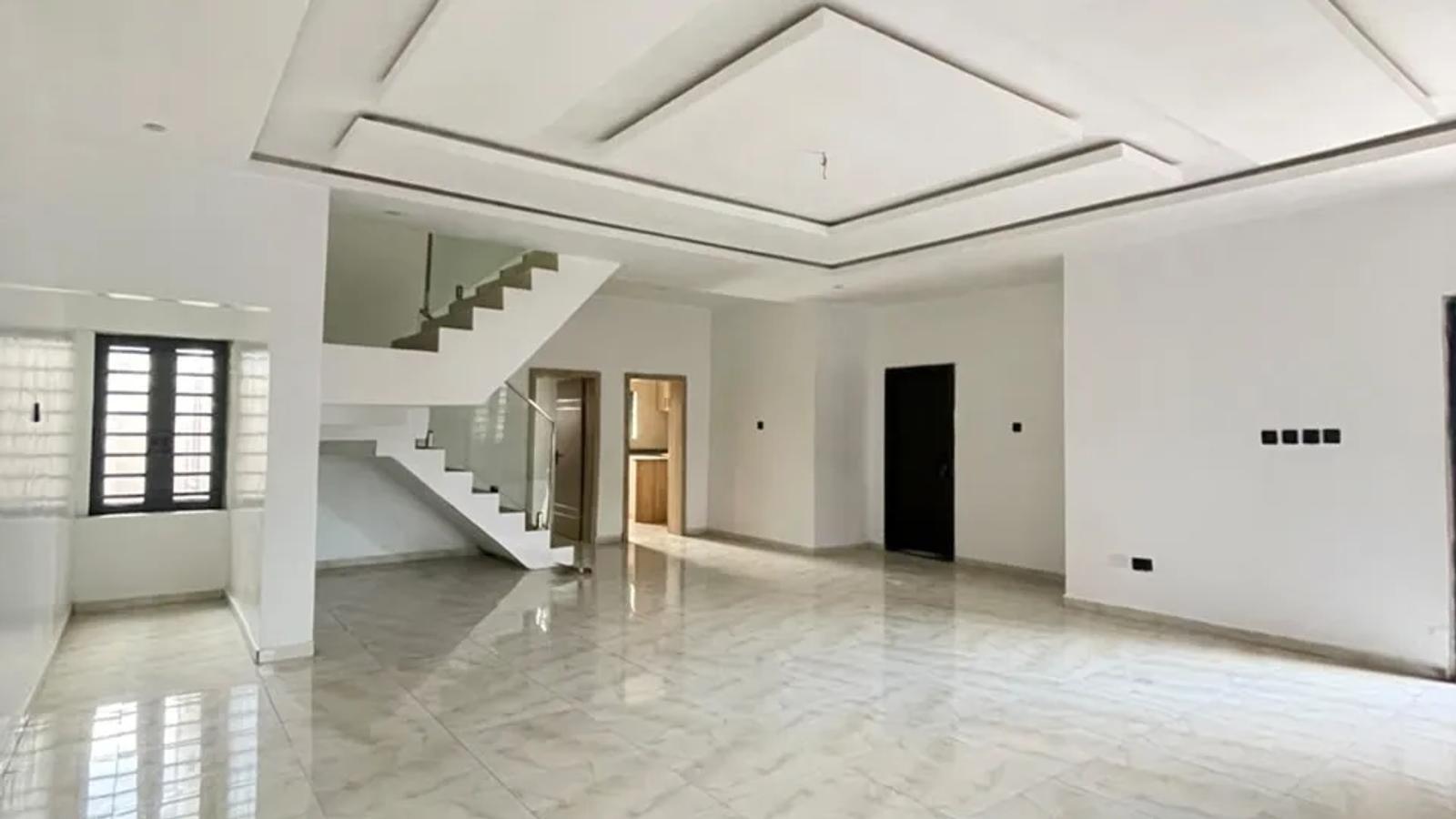 4 BEDROOM TERRACE DUPLEX WITH STUDY ROOM