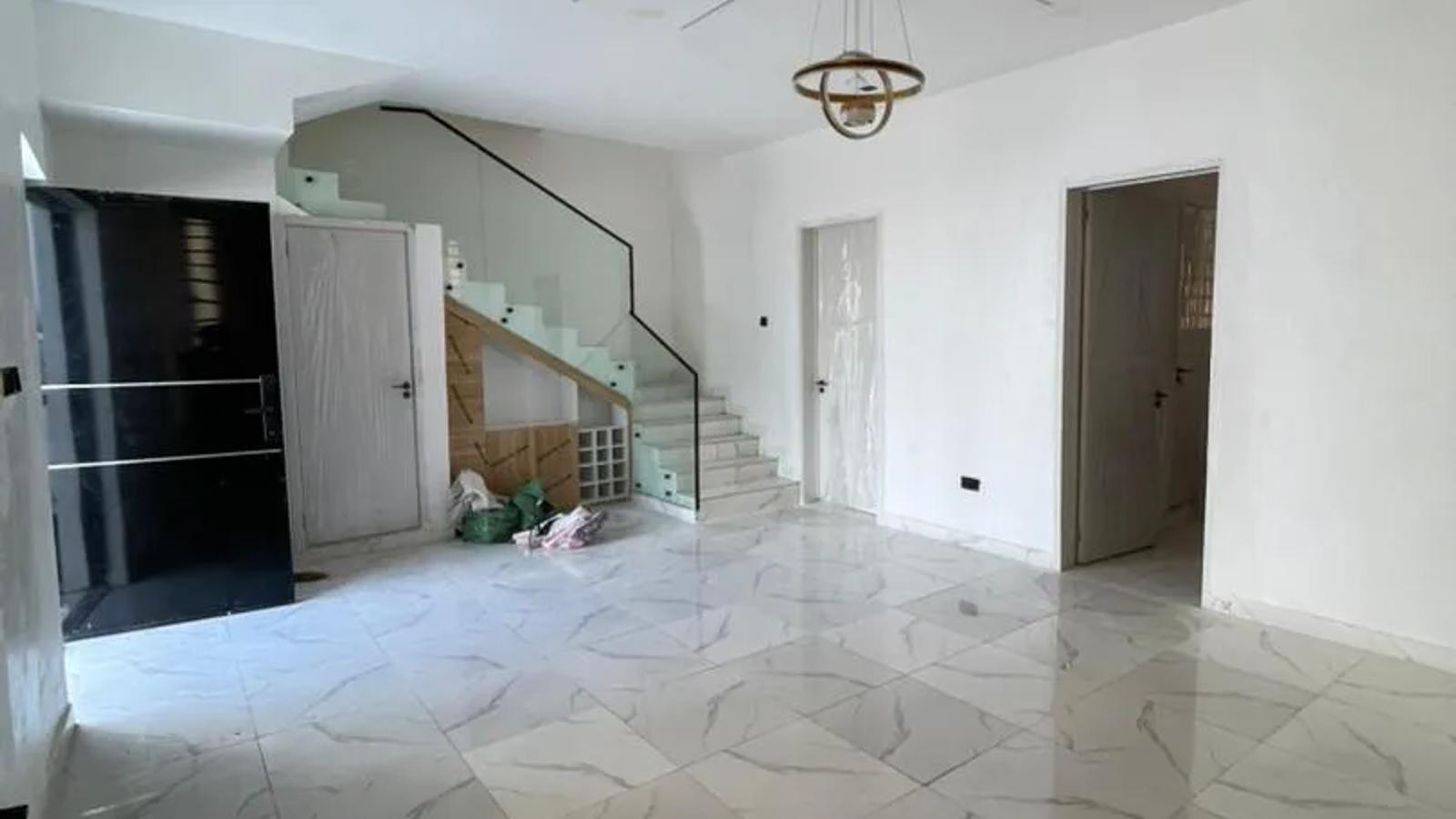 3 & 4 Bedroom Fully Detached Duplex