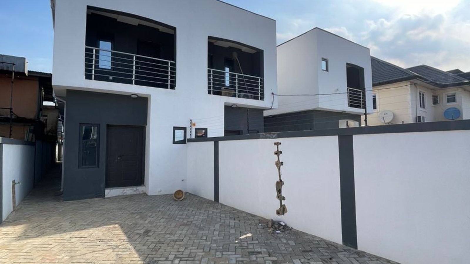 3 Bedroom Semi Detached Duplex