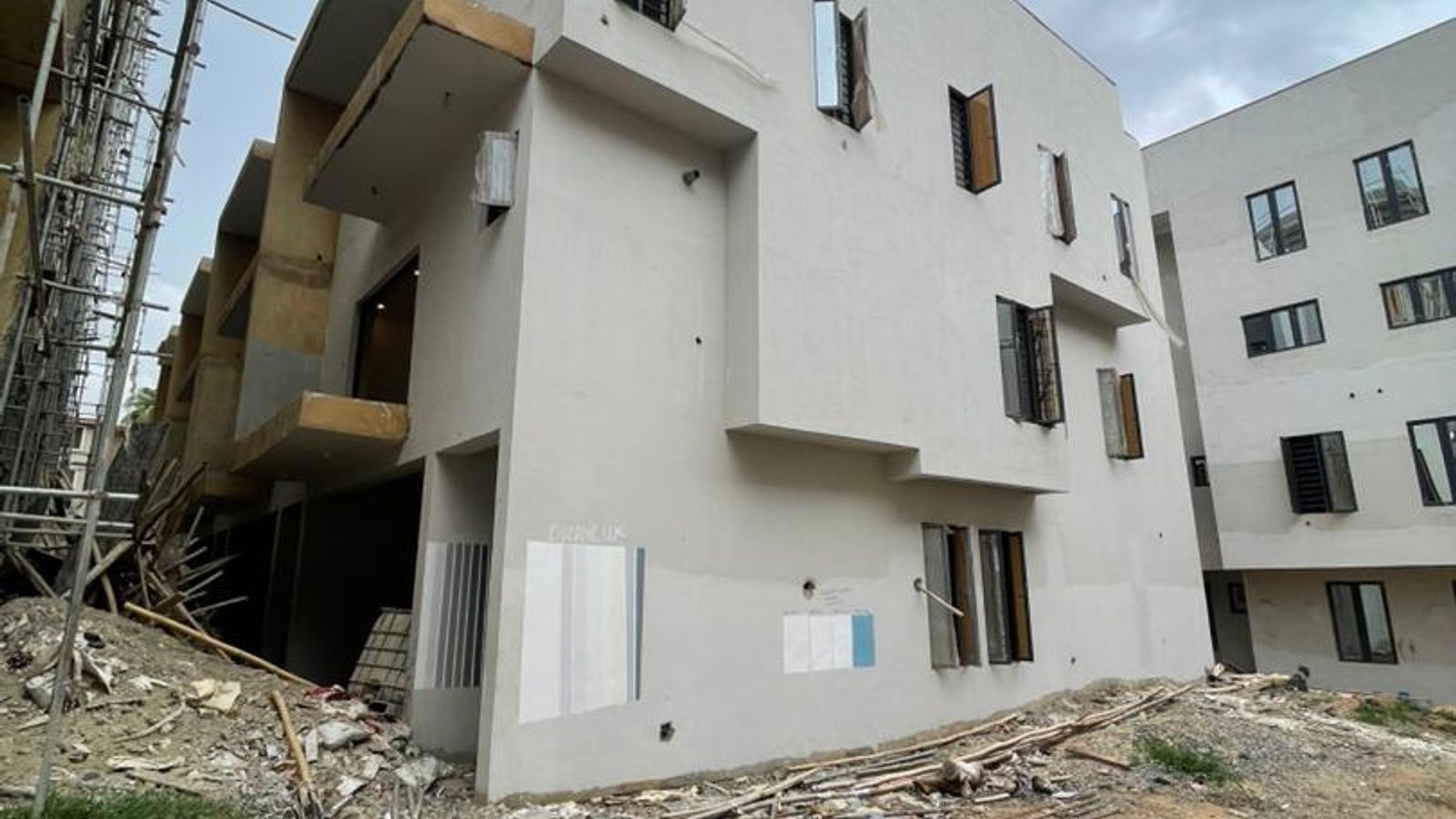 4 Bedroom Maisonettes