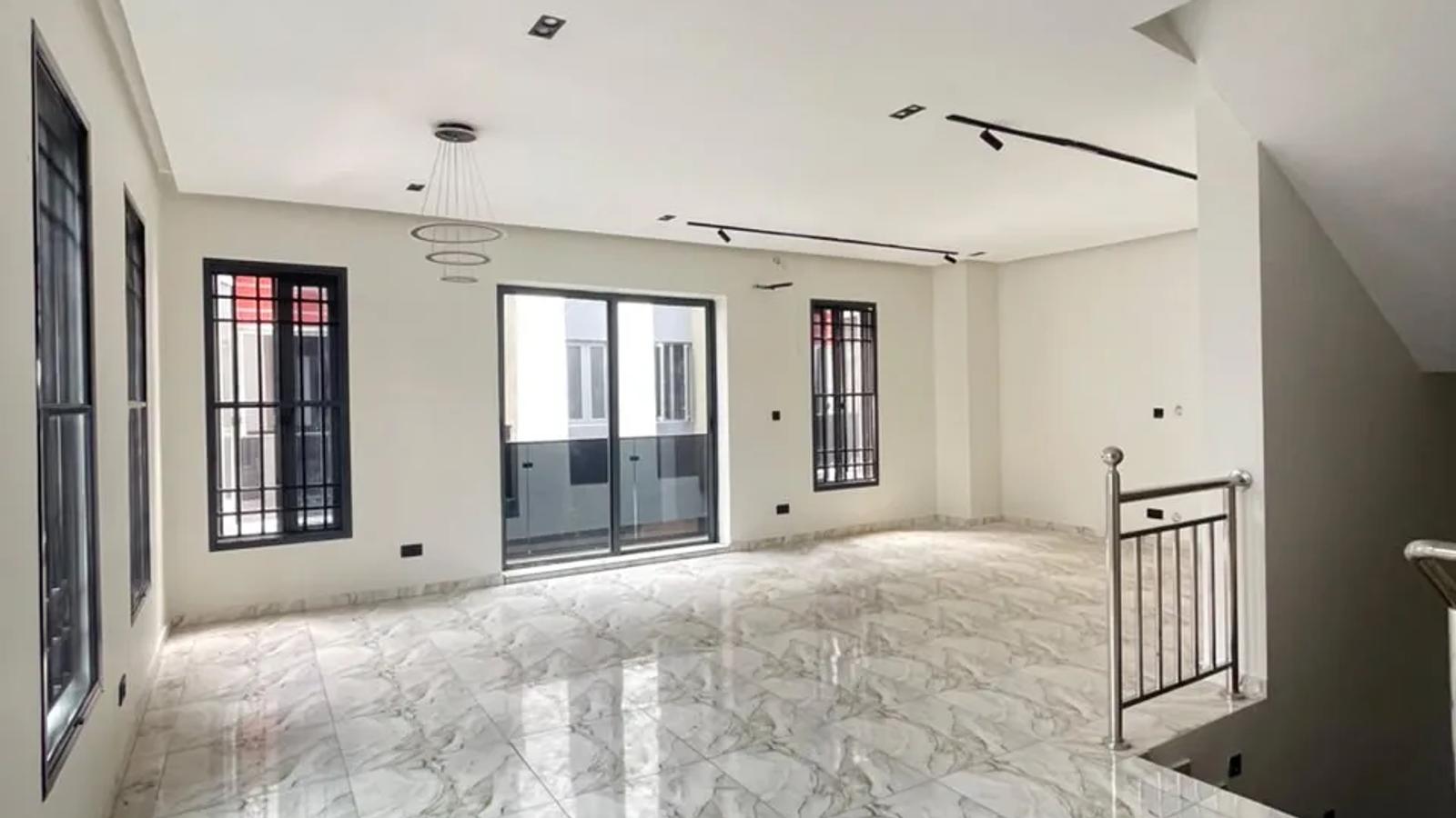 3&4 BEDROOM DUPLEX