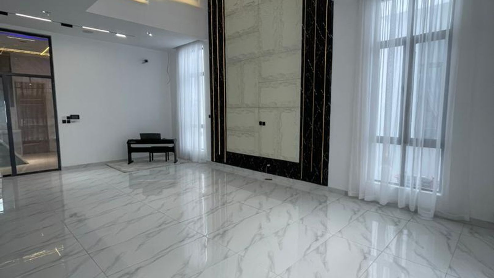 5 Bedroom Fully Detached Duplex