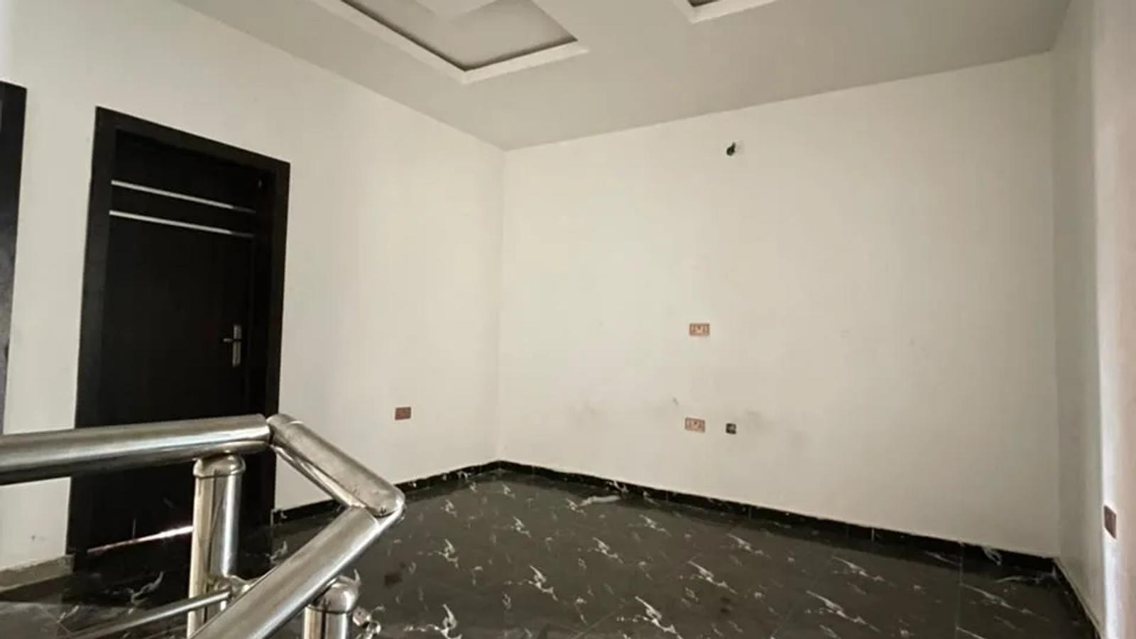 4 Bedroom Terrace Duplex