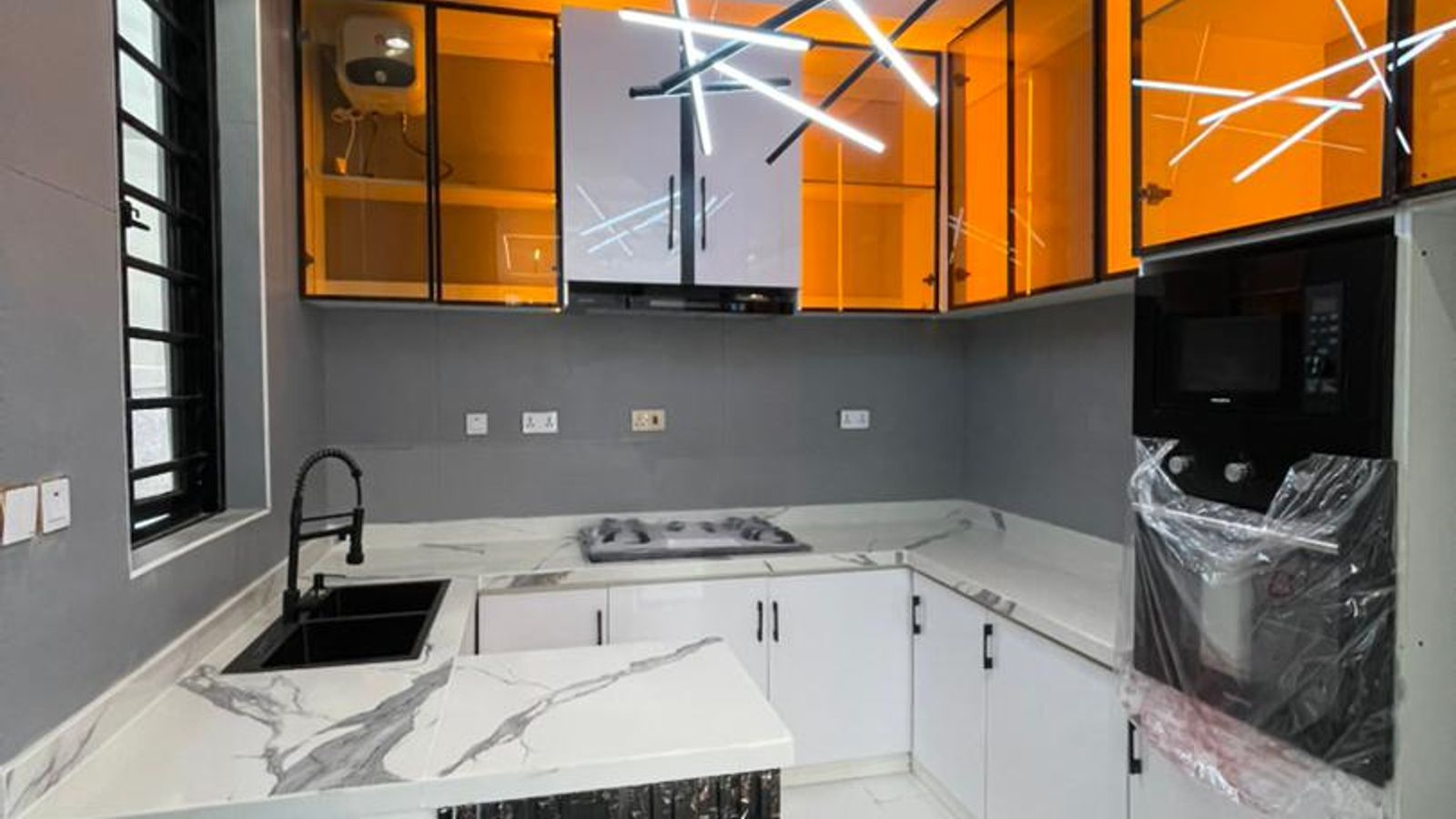 4 Bedroom Fully Detached Duplex