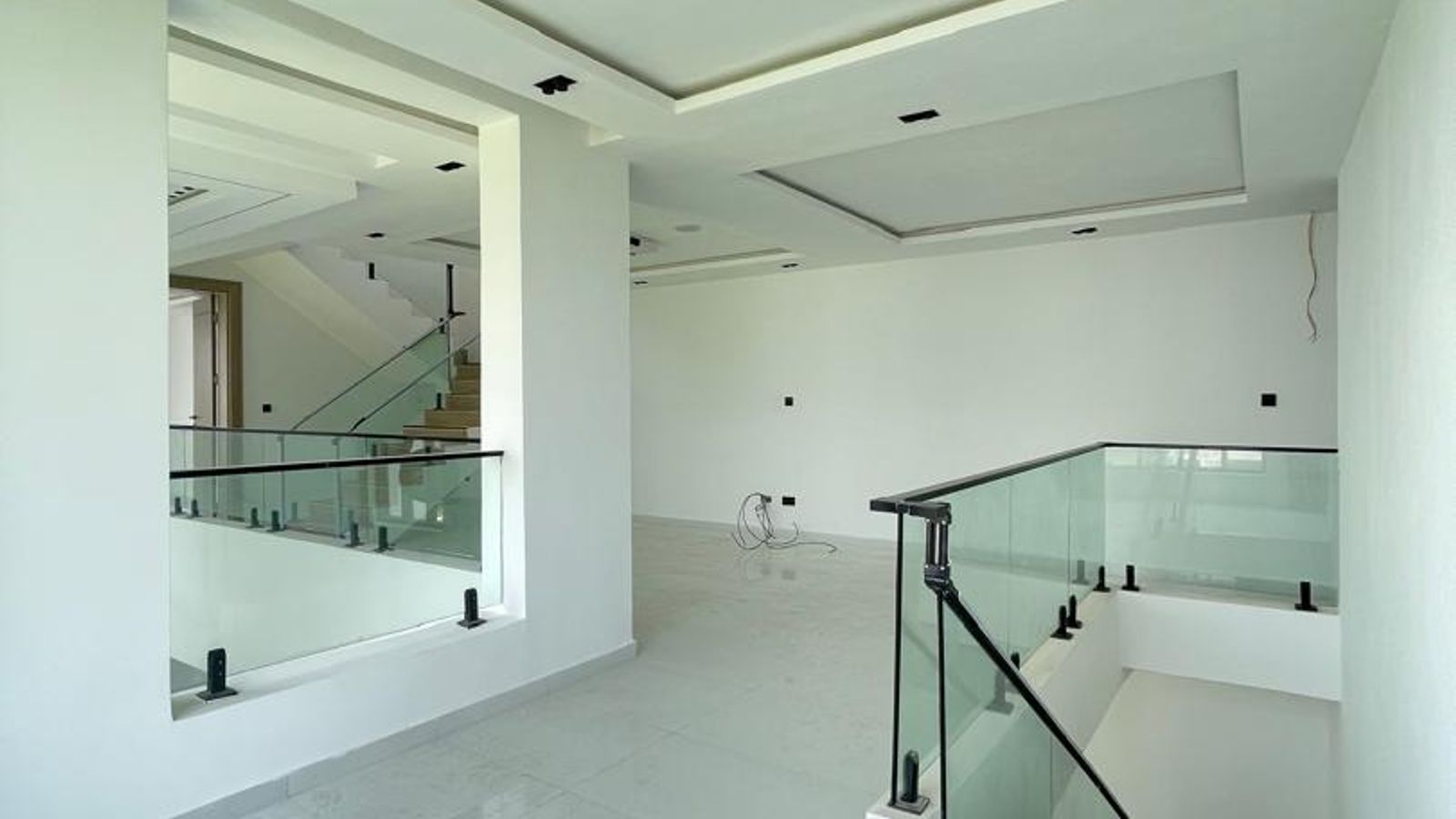 5 Bedroom Fully Detached Duplex