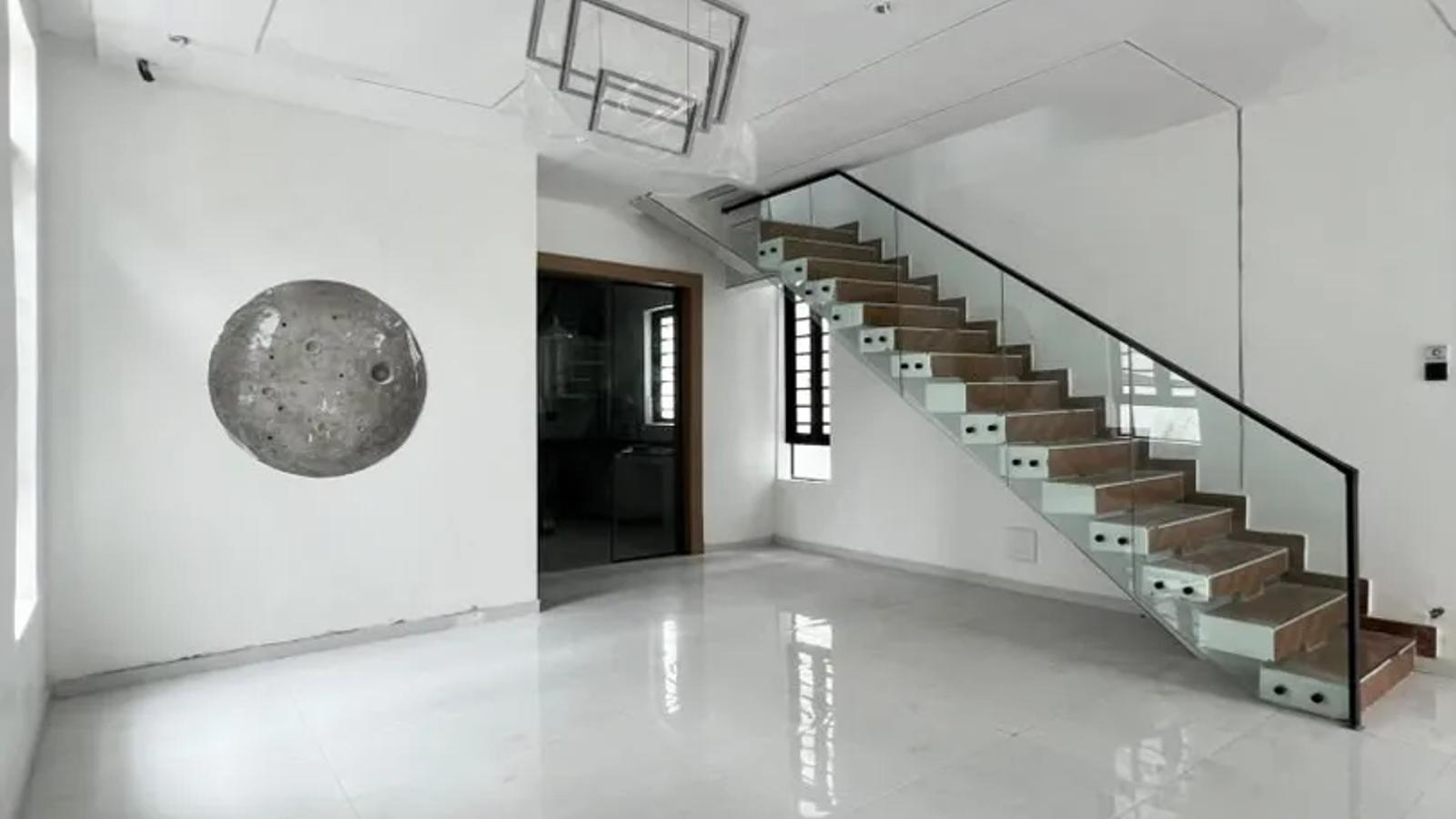 4 Bedroom Fully Detached Duplex