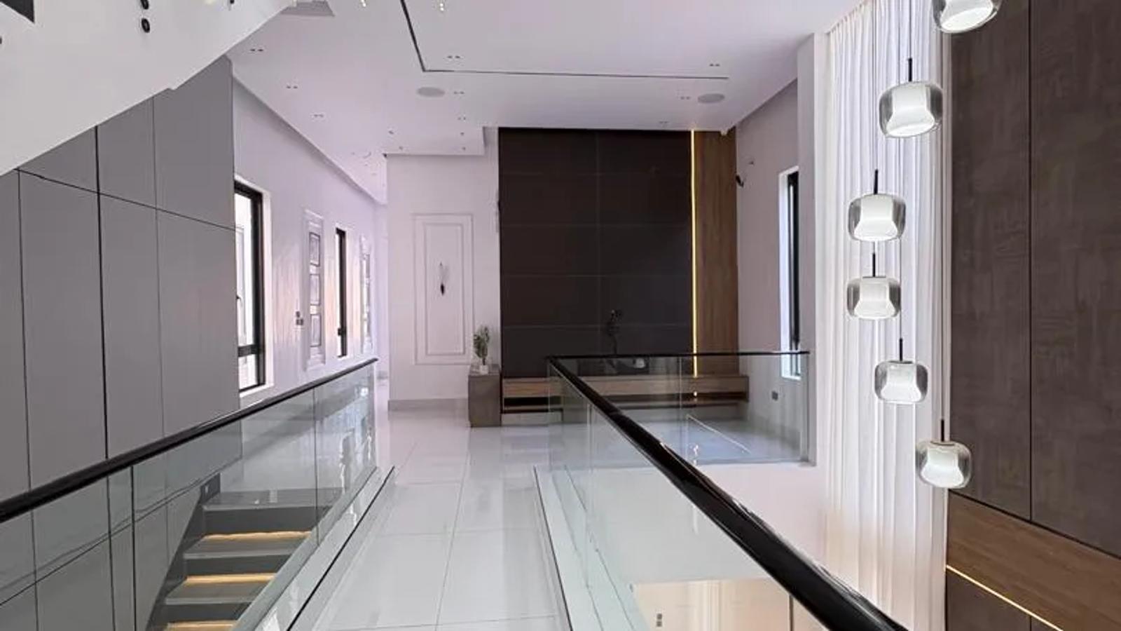 5 Bedroom Fully Detached Duplex