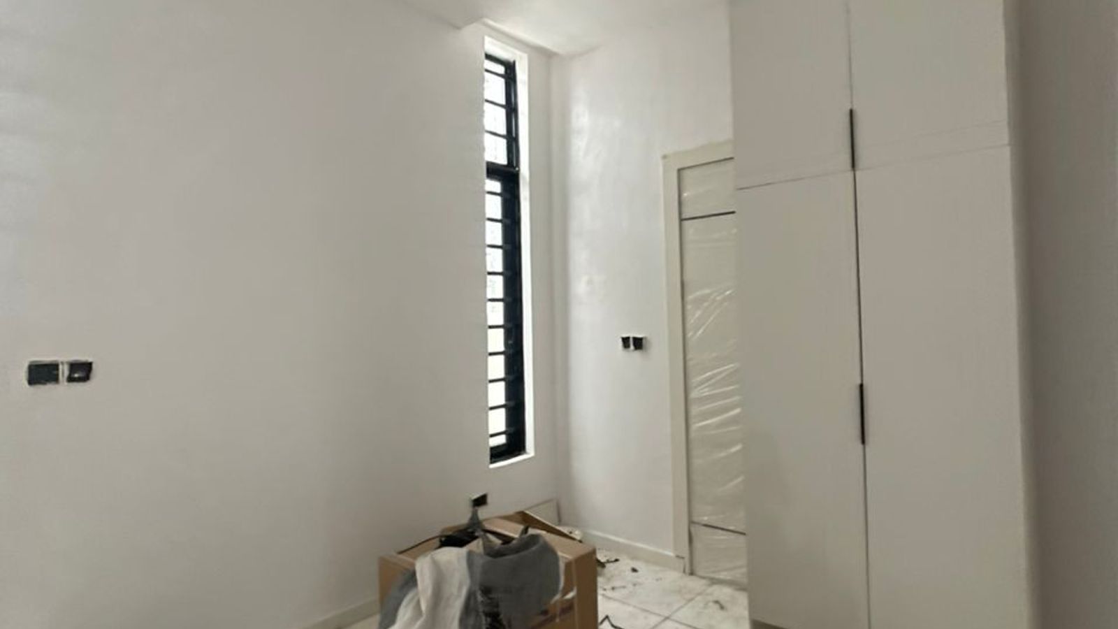 5 Bedroom Fully Detached Duplex