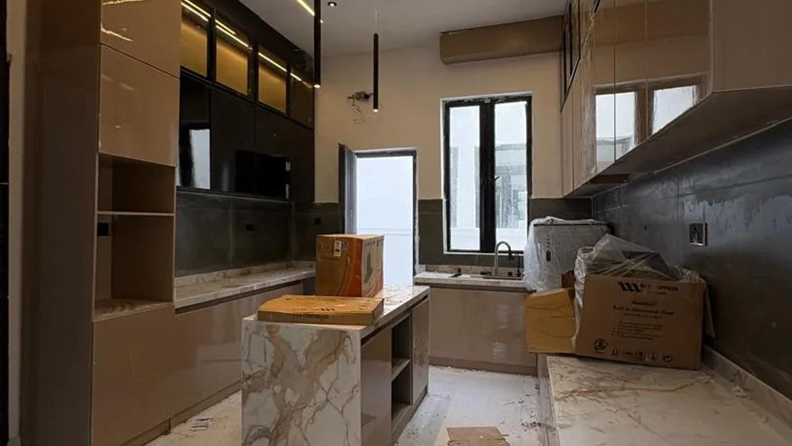 4 Bedroom Fully Detached Duplex