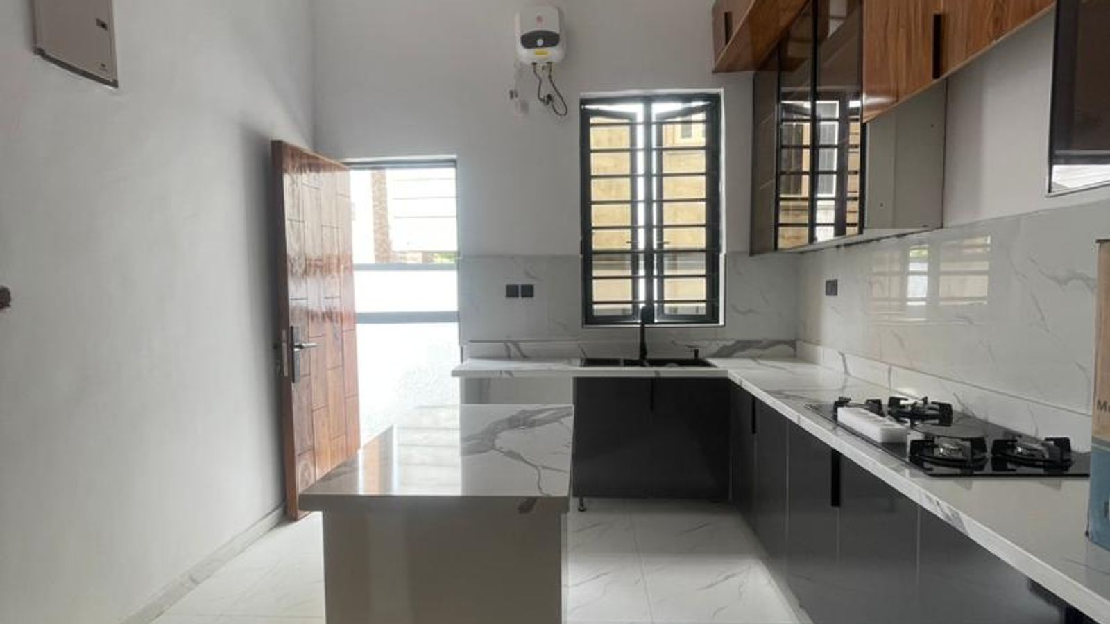 4 Bedroom Fully Detached Duplex