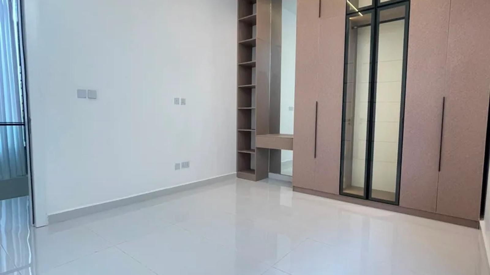 5 Bedroom Fully Detached Duplex
