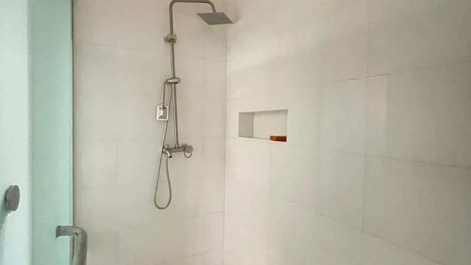 5 Bedroom Semi Detached Duplex
