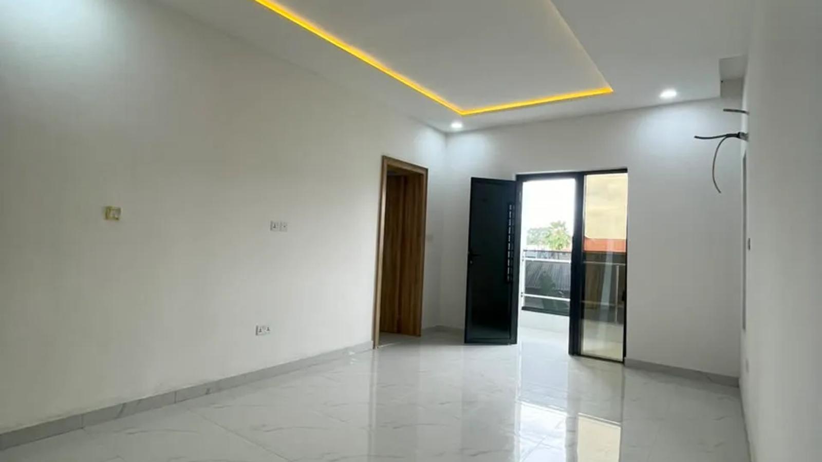 5 BEDROOM FULLY DETACHED DUPLEX WITH BQ