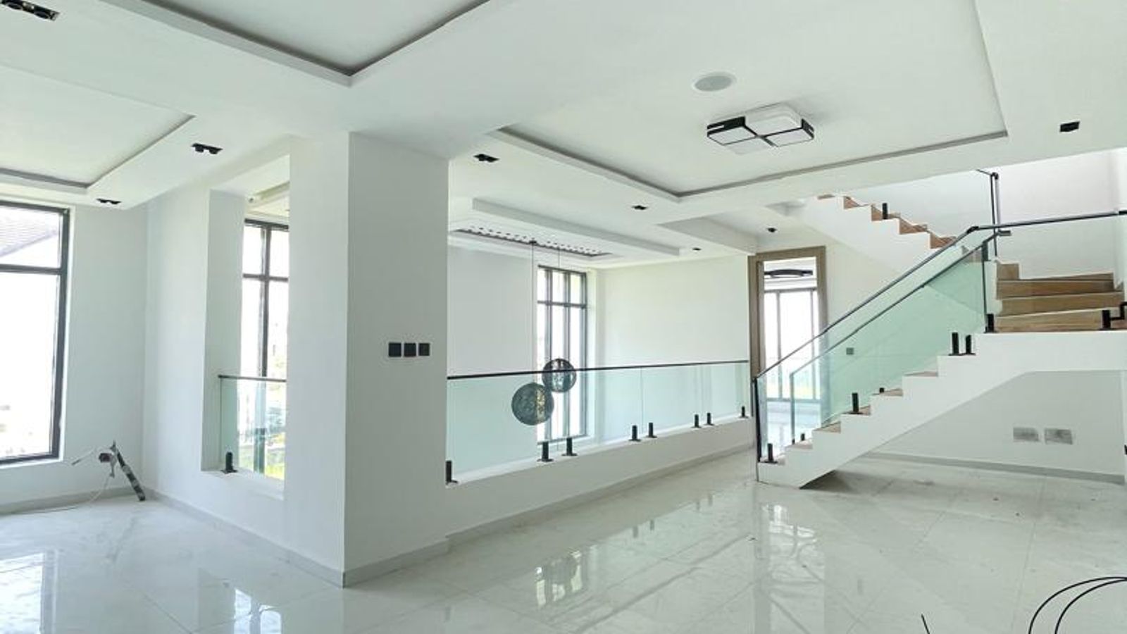 5 Bedroom Fully Detached Duplex