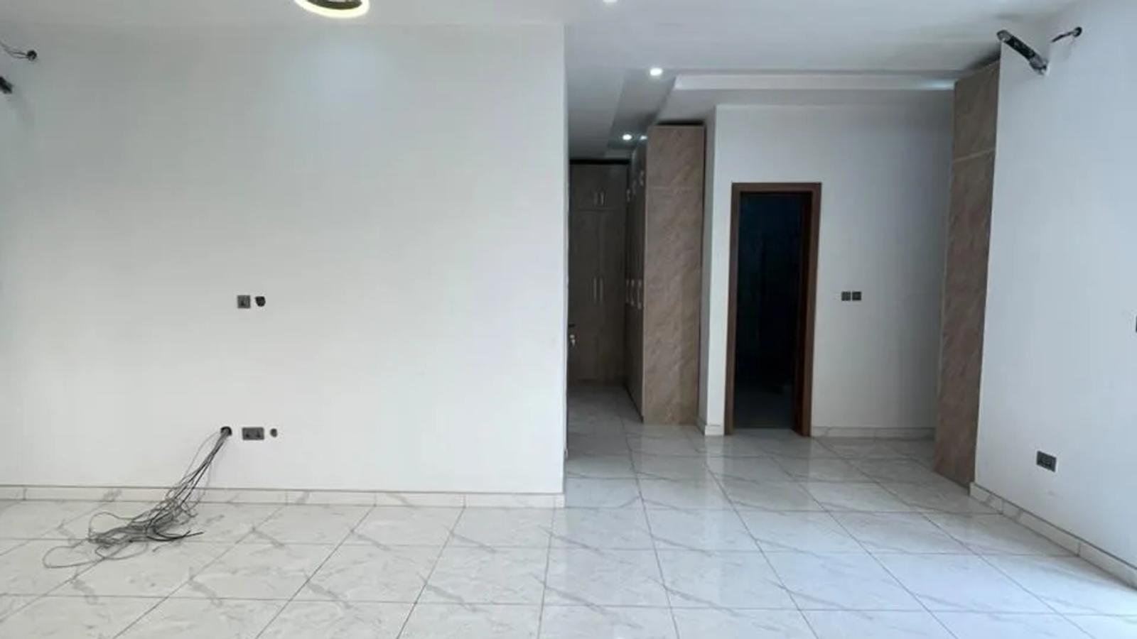 4 Bedroom Terrace Duplex